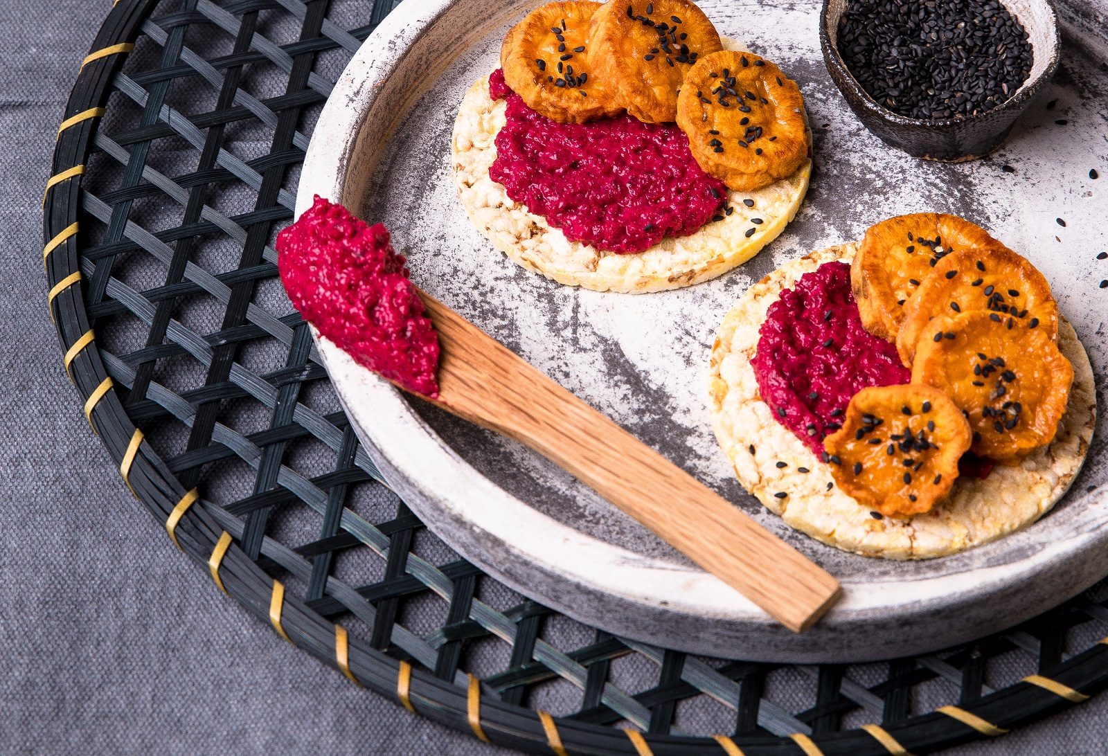 Beetroot Dip, Roast sweet Potato & Black Sesame Seedson CORN THINS slices