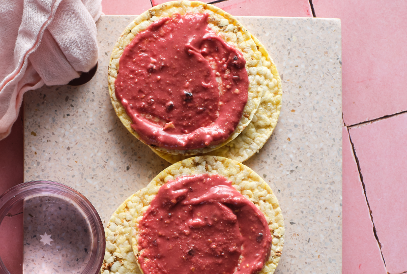 Peanut Butter & Jelly on Corn Thins slices