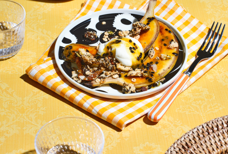 Breakfast Banana Split with Corn Thins Granola